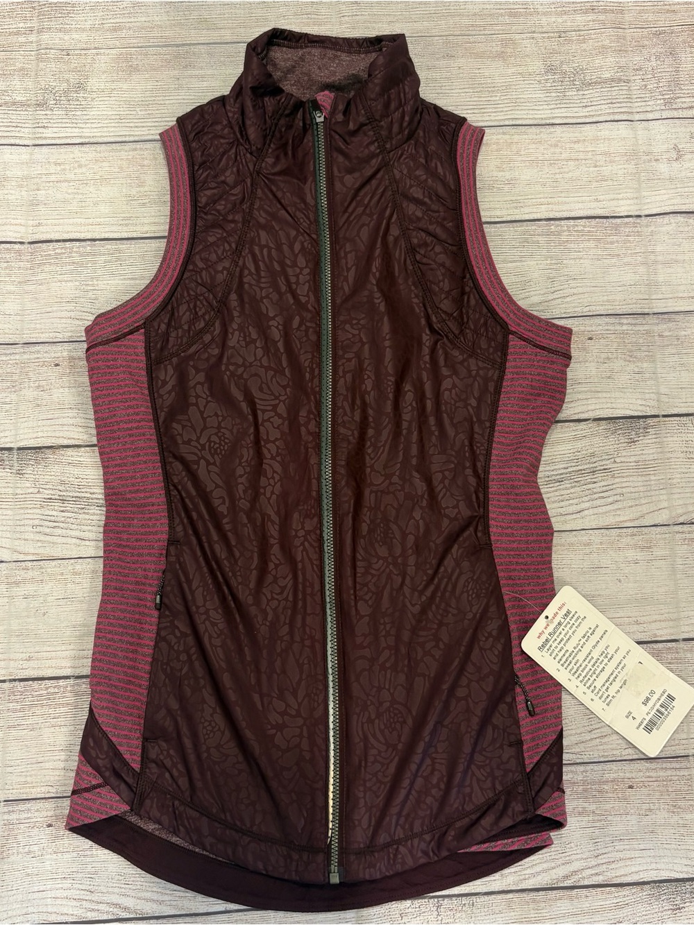 LULULEMON Rebel Runner Vest Size 4 NWT